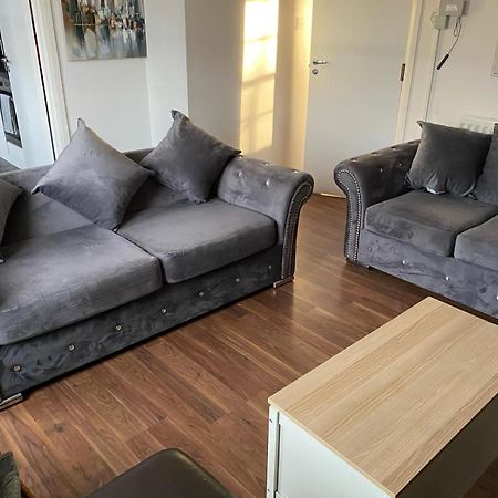 The Granite City - Modern City Centre Apartment แอเบอร์ดีน ภายนอก รูปภาพ