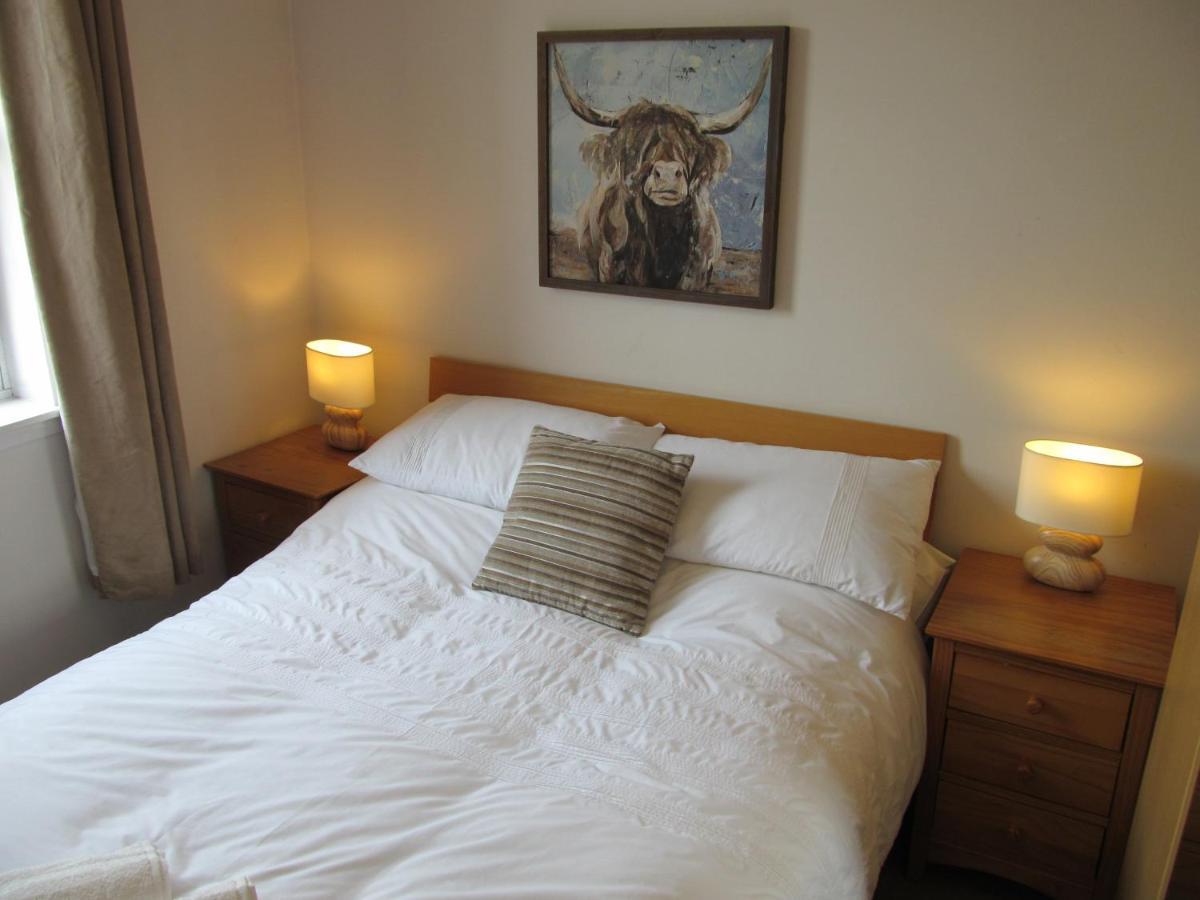 The Granite City - Modern City Centre Apartment แอเบอร์ดีน ภายนอก รูปภาพ